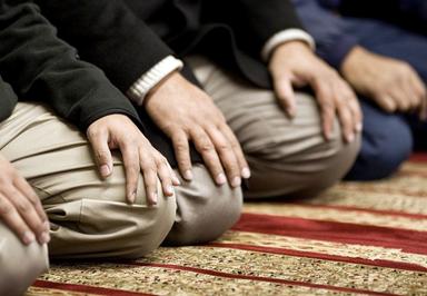 Tumulte autour de la fermeture de lieux de culte musulmans en Birmanie