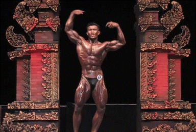 Aung Swe Naing, culturiste vedette en Birmanie