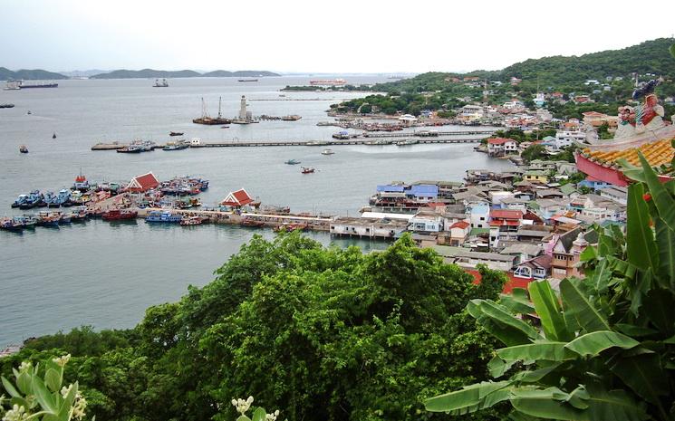 Koh_Si_Chang_Thailand-CCO-Public-domain