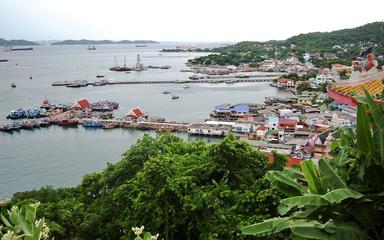 Koh_Si_Chang_Thailand-CCO-Public-domain