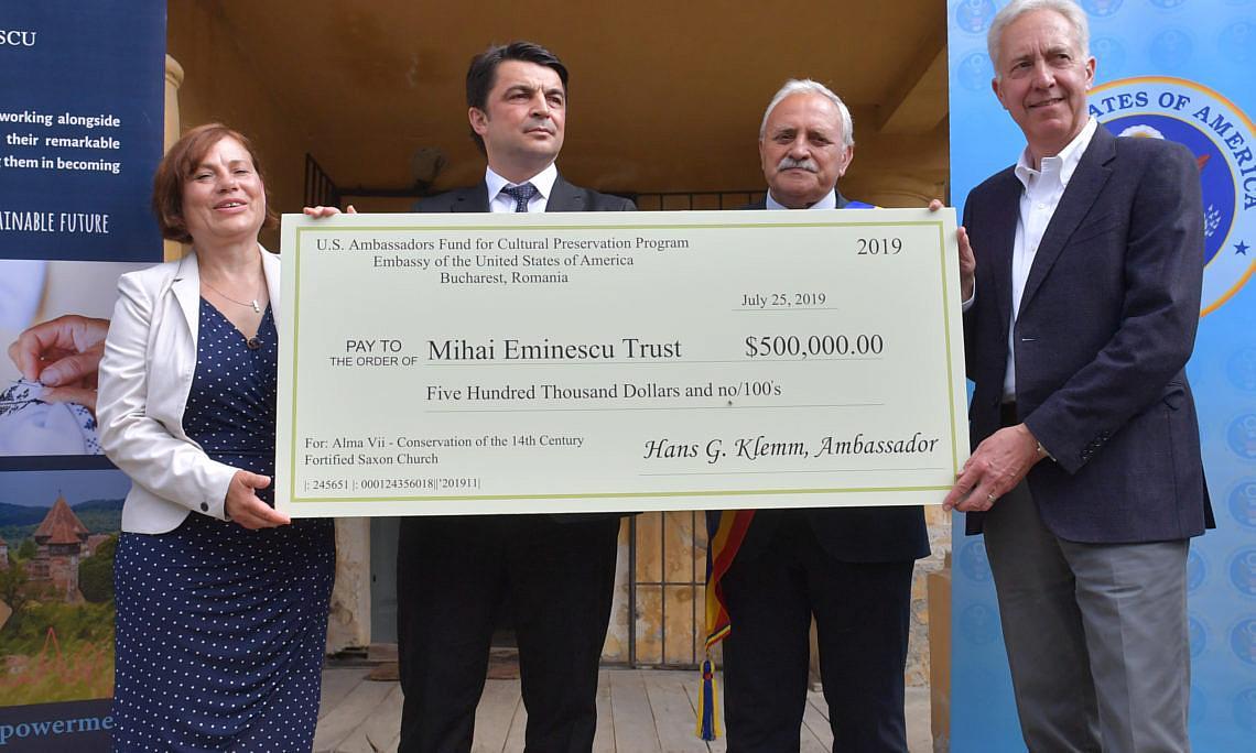 ambassade us don 500 000 USD église roumaine médiévale Alma Vii