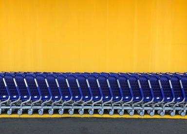 Emplois suppression chômage Tesco HSBC licenciements