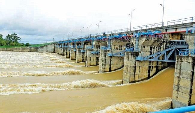 thaphanseik barrage en BIrmanie
