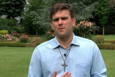 Bruno Delorme pretre en BIrmanie