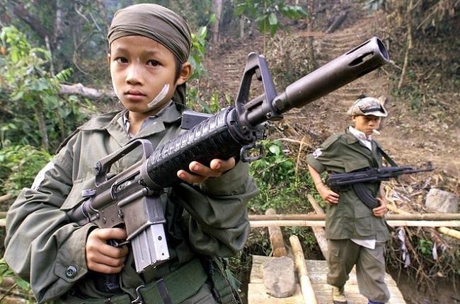 enfant soldat en Birmanie