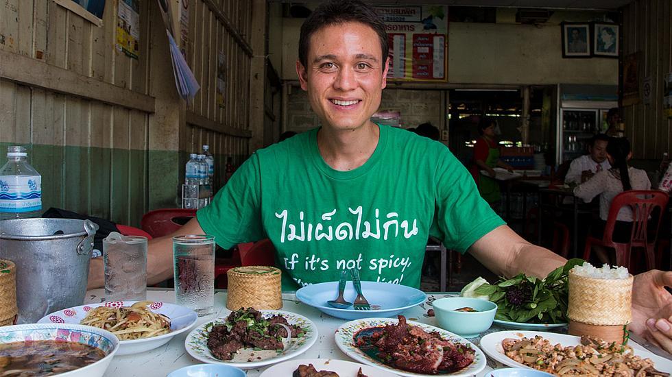 Mark Wiens influenceur vient en Roumanie gastronomie tourisme