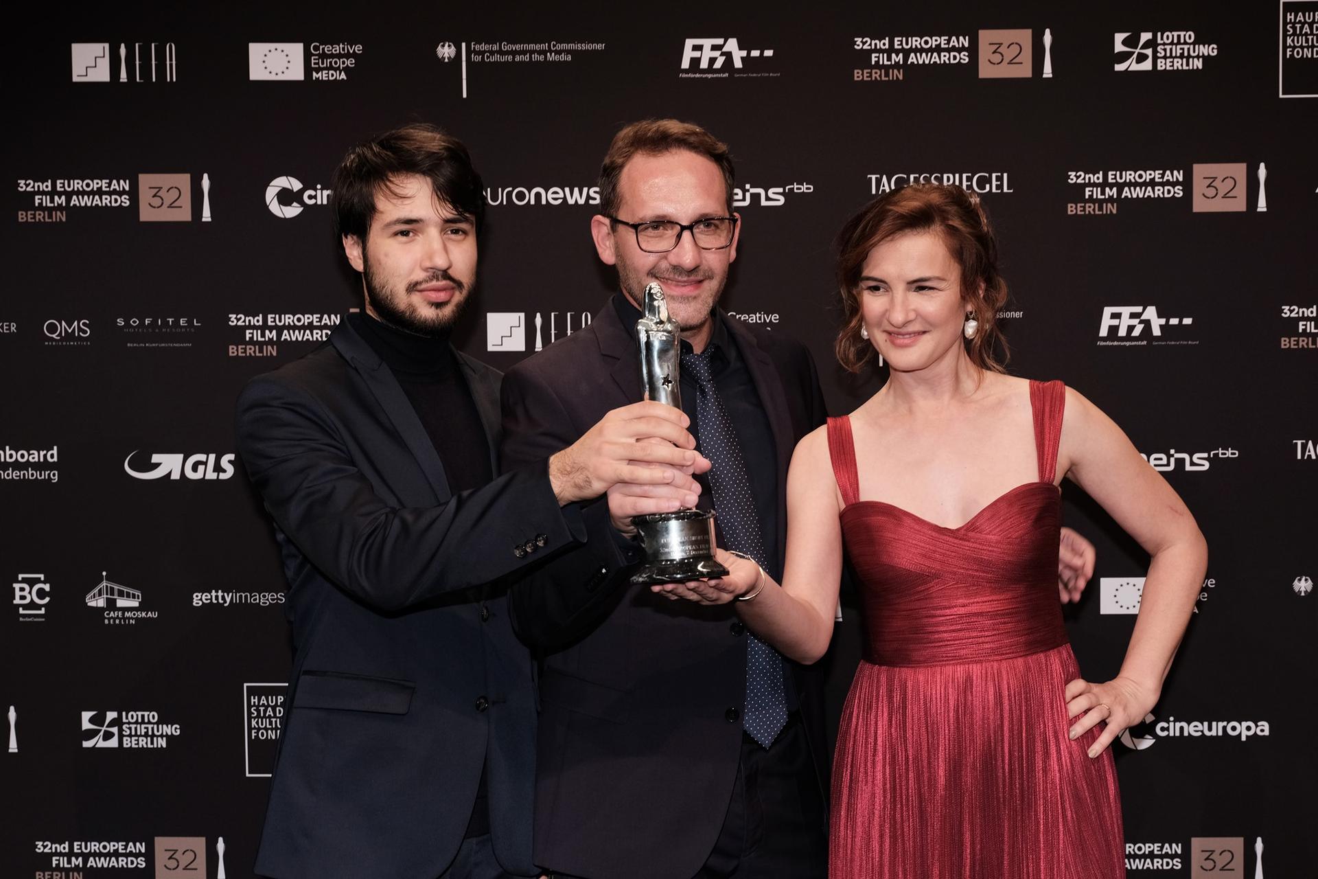 Bogdan Mureşanu prix meilleur court-métrage européen de 2019 décerné par l'Académie européenne du film