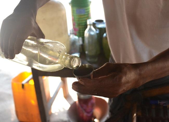 L'alcool de palme est considérablement consommé en Birmanie