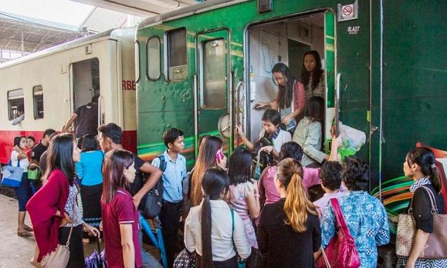 Thamaing station intermodularite en BIrmanie