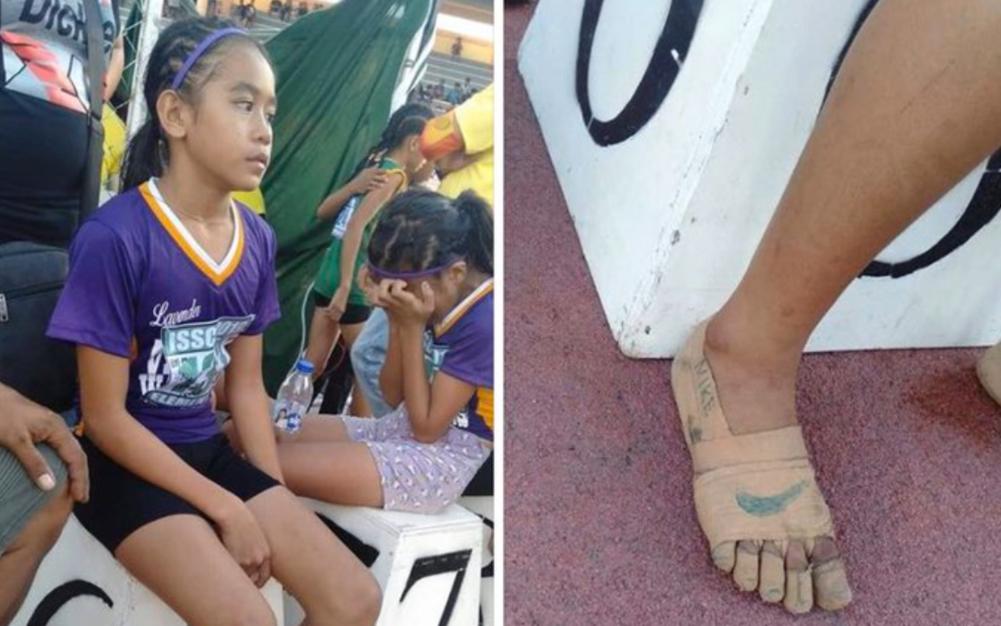 chaussures nike sparadrap Rhea Bullos