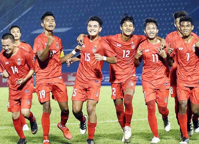 Des joueurs de l'équipe de Birmanie des moins de 18 ans