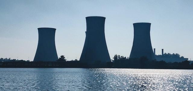 Le premier réacteur nucléaire des EAU prêt à fournir de l’électricité