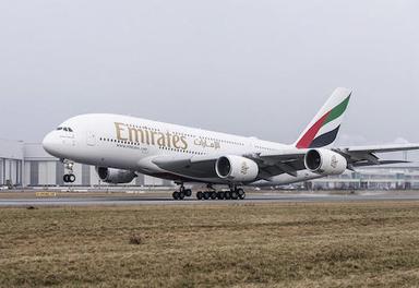 Les EAU suspendent tous les vols en Chine