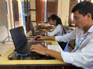 passerelles numériques ong cambodge