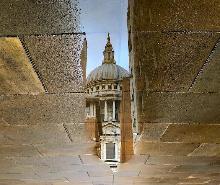 St Pauls cathedral pluie