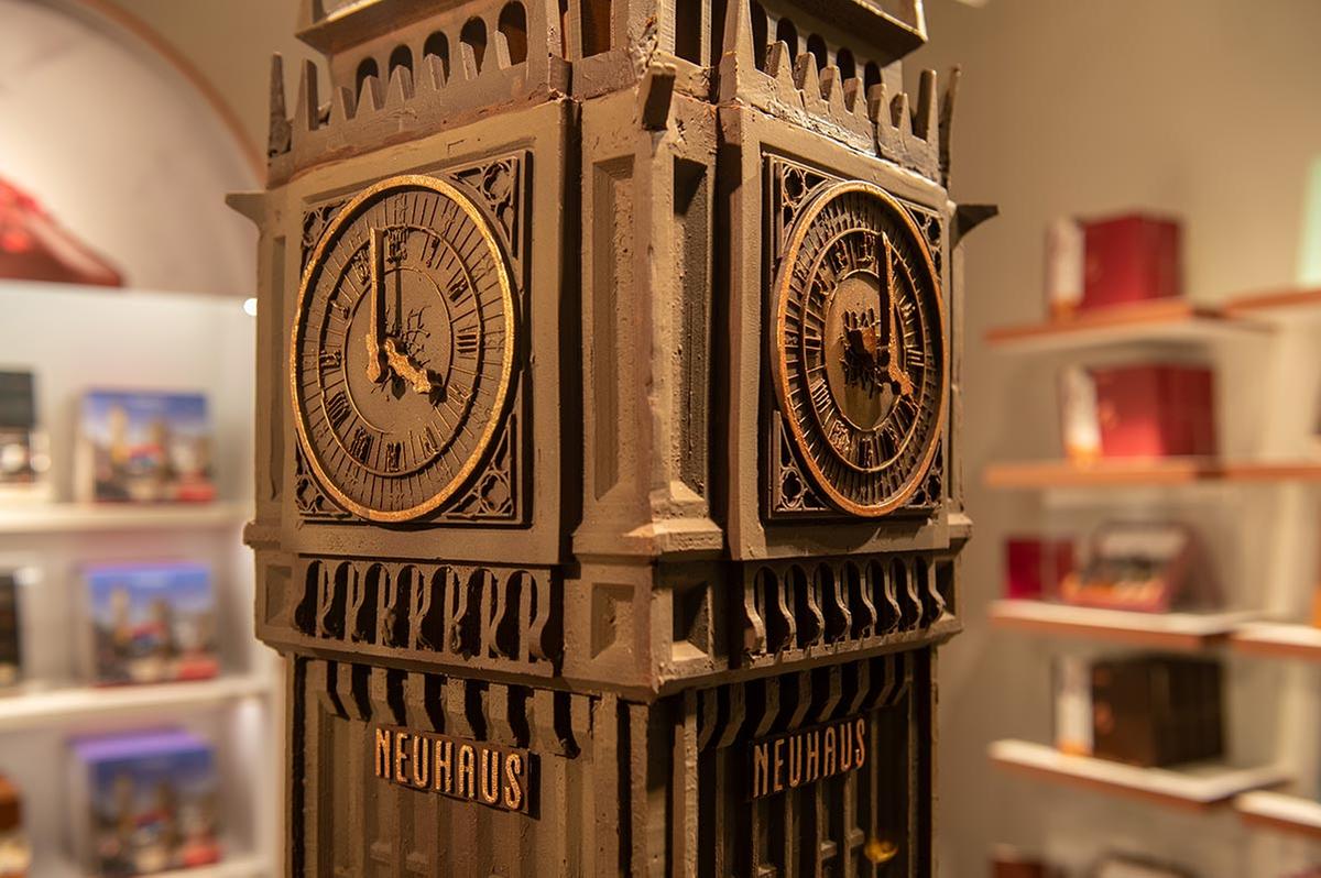 Neuhaus Big Ben chocolat St Pancras Londres