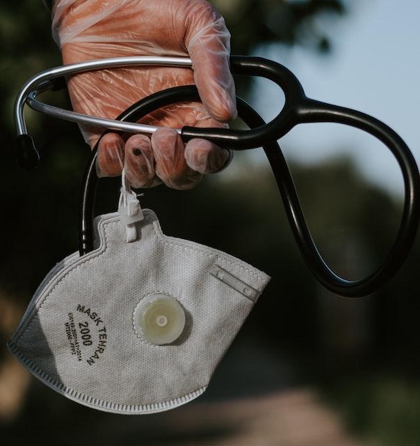 Le Cheikh Mohamed décrète l’ouverture de centres de dépistage à travers le pays