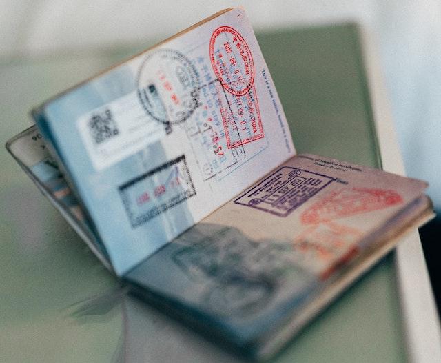 Pas d’amende cette année pour les détenteurs de visas résidents expirés