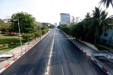 La peur du Sars-nCov-2 a vidé Yangon de ses passants et de nombreuses usines du pays de leurs ouvriers