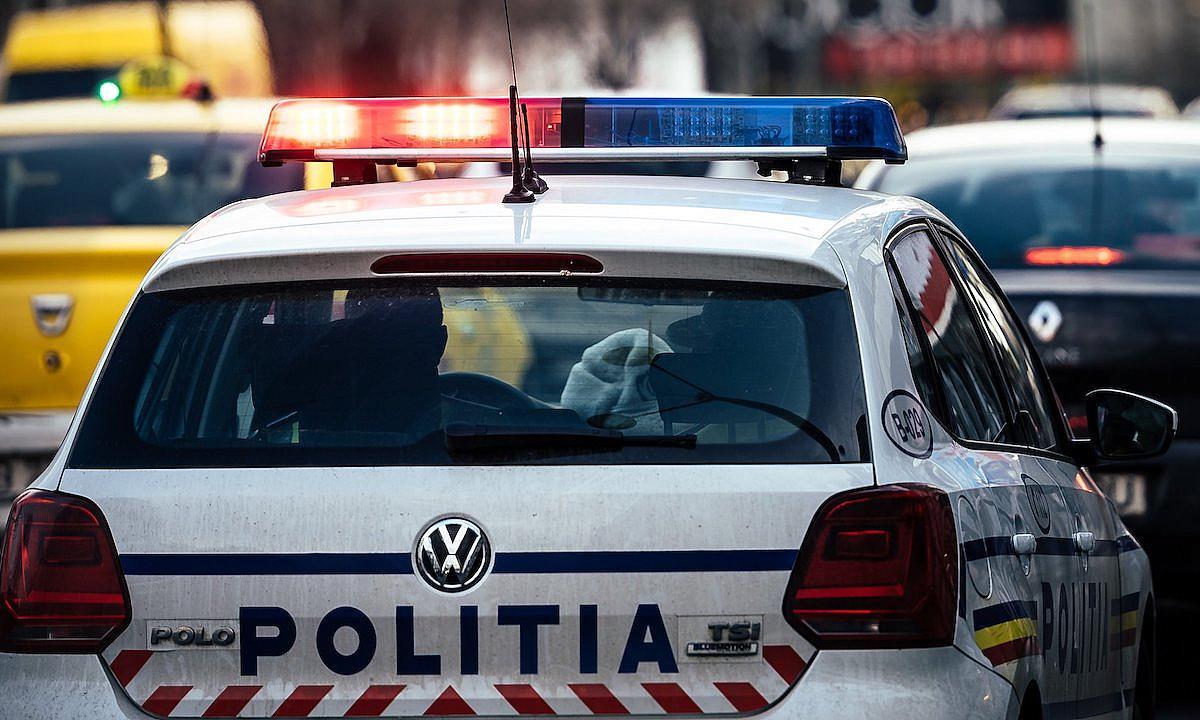 police_car_-_photo_politia_romana_on_fb
