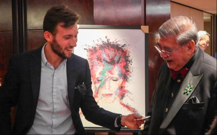 Ferdinand Clovis magicien Hong Kong