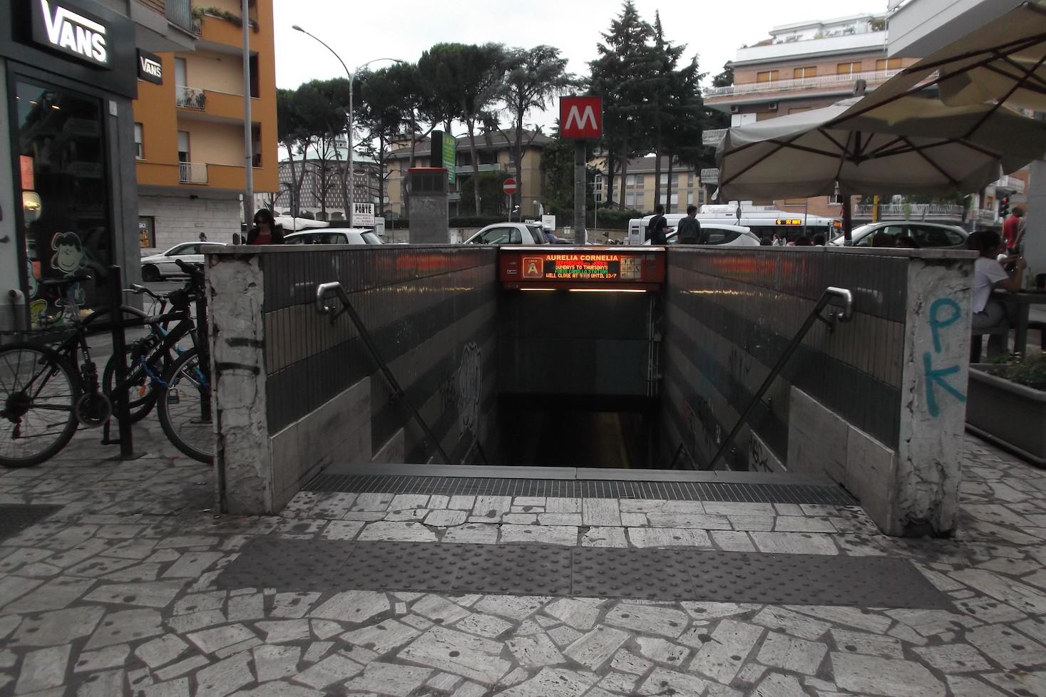 Station métro Cornelia