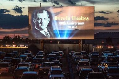 Drive-In Cinema sydney mov'in car