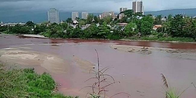 Lorsque la rivière Shweli devient rouge...