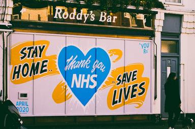 NHS Boris Johnson hommage