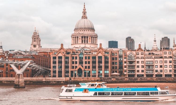 Londres Tamise Uber Transport