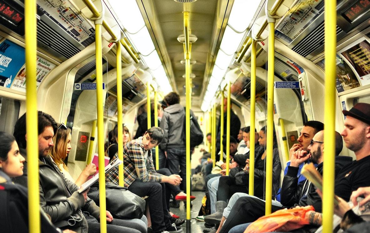 coronavirus absence symptômes