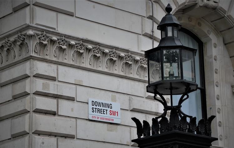 gouvernement mesures coronavirus