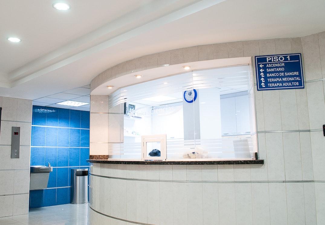 hôpital 18 semaines attente