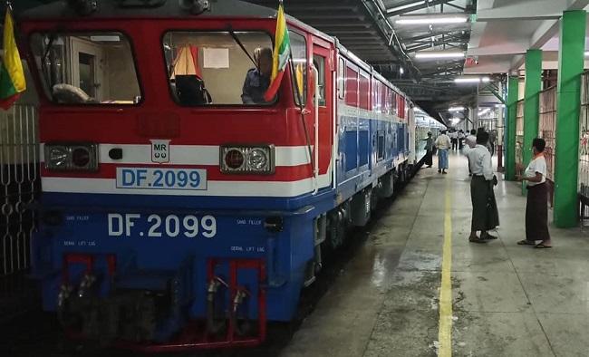 train Yangon Mawlamyine nouveau 2020
