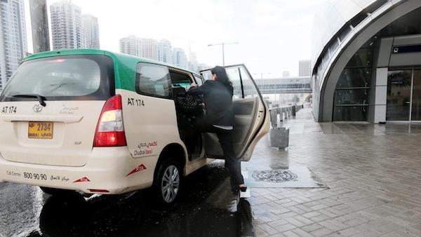 Taxis Transports Dubai