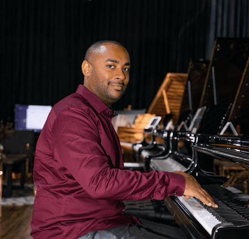 Xavier Cornille, la musique en français