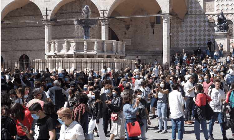 cas positifs covid italie