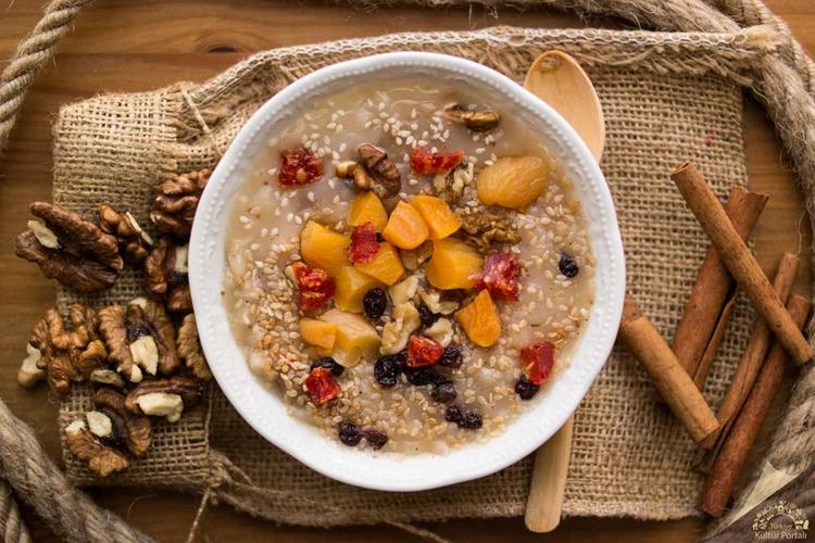 Cuisine turque : le traditionnel aşure