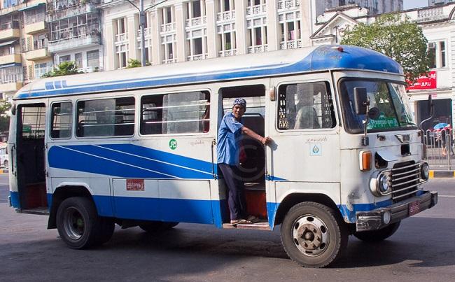 Fait divers accident jeune femme Insein Yangon Birmanie