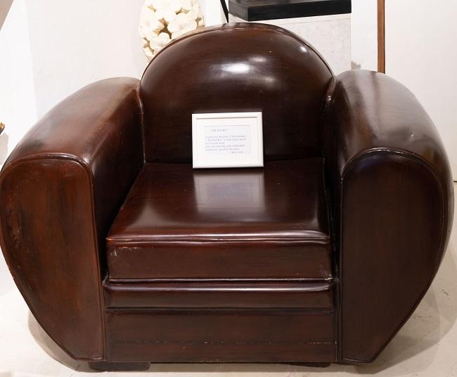 Iconique fauteuil club bonjour yangon Birmanie Patrick Robert