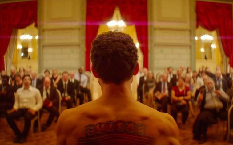 L HOMME QUI A VENDU SA PEAU