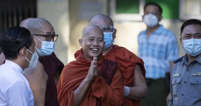 U Wirathu se rend Police Birmanie Novembre 2020