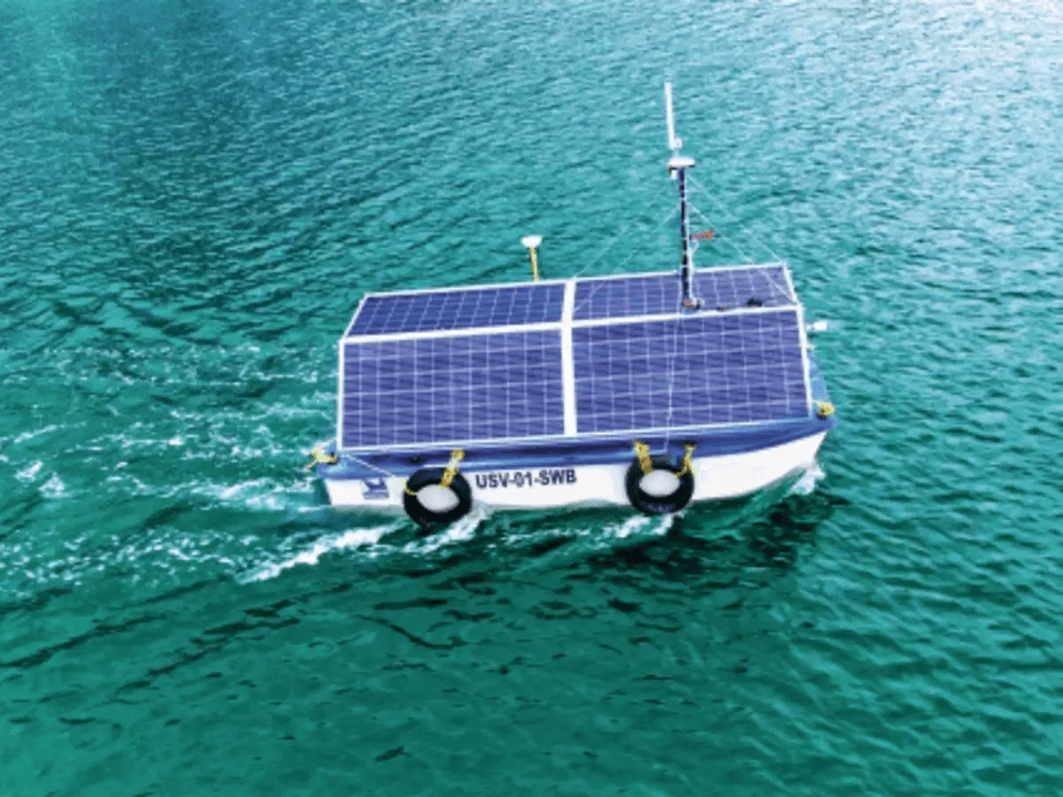 bateau autonome madras solaire