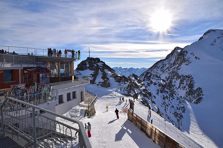 stations ski suisse