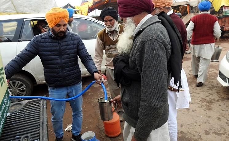 agriculteurs tracteurs republic day