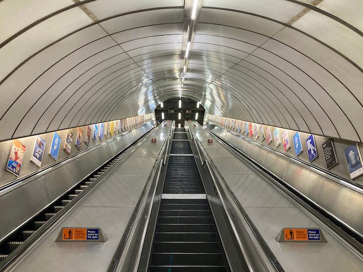 métro South Kensington Piccadilly travaux TfL