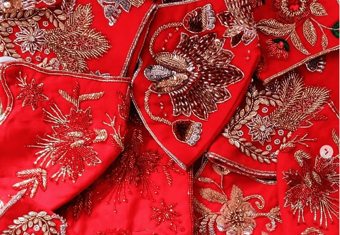 Valentin masque covid broderie