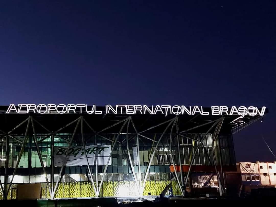 aéroport international Brasov