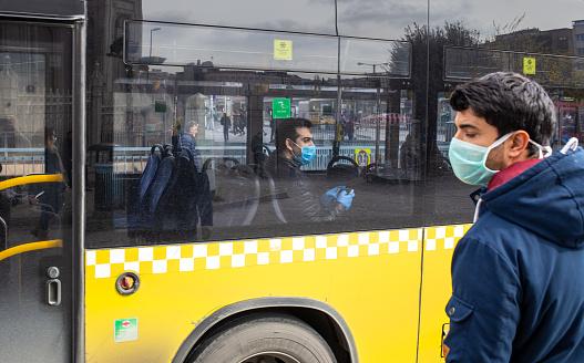 transports -20 ans +65 ans Istanbul