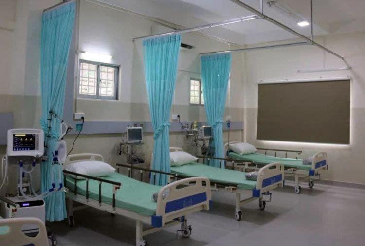 Lit d'hôpital à Phnom Penh